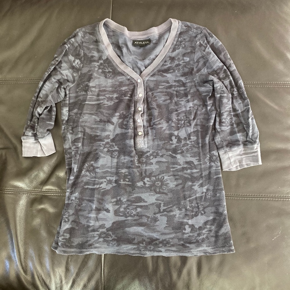 Athleta thermal tshirt